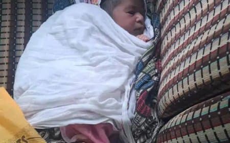 इंदौर: सरवटे बस स्टैंड पर बस में नवजात शिशु लावारिस मिला, दंपति की तलाश जारी