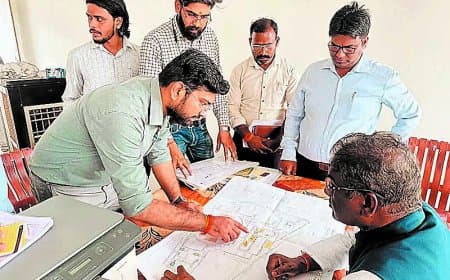 विधायक डॉ चौधरी ने रायसेन में निर्माणाधीन सांदीपनी विद्यालय भवन का किया निरीक्षण