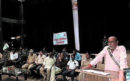 समय पर जागरूक होना अति आवश्यक है ताकि हम विषम परिस्थितियो में अपने आपको सर्वाइव कर सकें : मुकेश टंडन