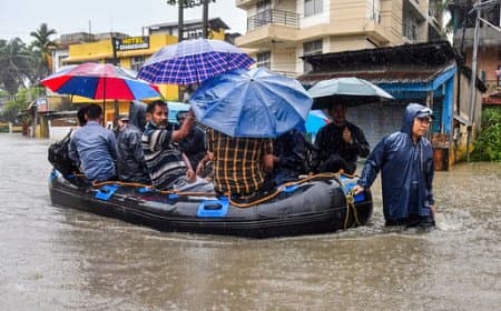 बारिश और भू-स्खलन का कहर...19 की मौत