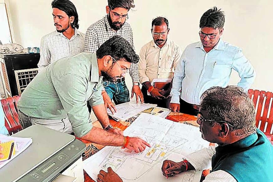 विधायक डॉ चौधरी ने रायसेन में निर्माणाधीन सांदीपनी विद्यालय भवन का किया निरीक्षण