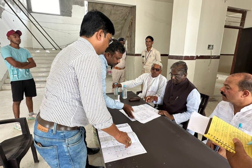 समयावधि में गुणवत्ता के साथ निर्माण कार्य करें पूर्ण : डॉ.प्रभुराम चौधरी