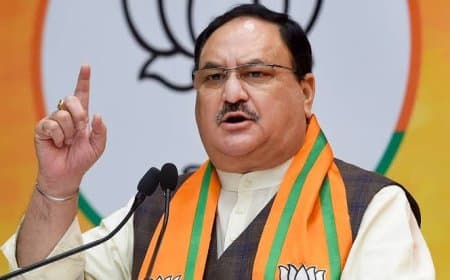 इतिहास नेहरू-गांधी परिवार के ‘आत्मसमर्पणों’ से भरा, राहुल सशस्त्र बलों का अपमान कर रहे हैं: भाजपा का पलटवार
