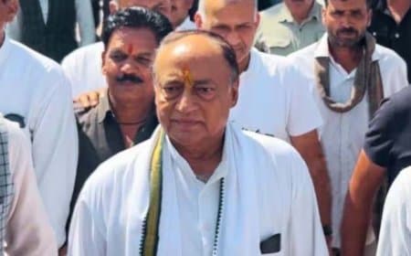 मध्यप्रदेश कांग्रेस फिर कलह...लक्ष्मण सिंह पर लटक रही निष्कासन की तलवार 