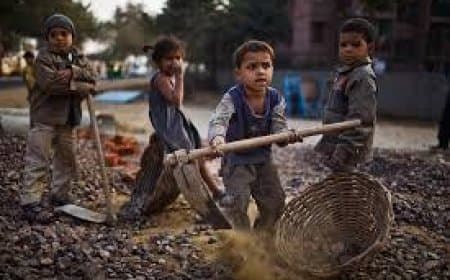 विश्व बाल श्रम दिवस: मासूमों के दर्द को मिटाने की जिम्मेदारी, 12 जून को लें संकल्प