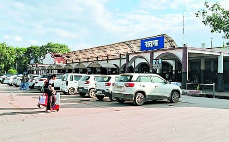 सावधान! जा रहे हैं स्टेशन तो खुद की जिम्मेदारी में खड़े करें वाहन
