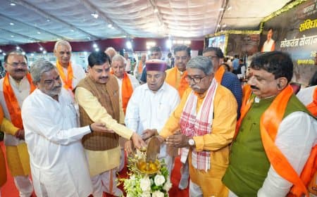लोकतंत्र सेनानियों को ‘आयुष्मान’ और परिवार को मिलेगा रोजगार