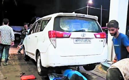 कोई तो माफी मांगे! वरना भरोसा मत मांगिए...