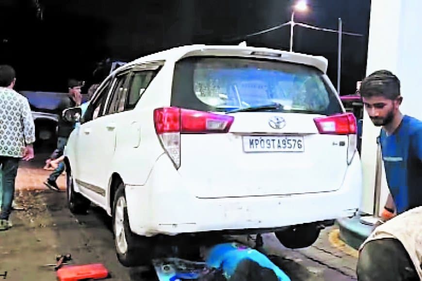 कोई तो माफी मांगे! वरना भरोसा मत मांगिए...