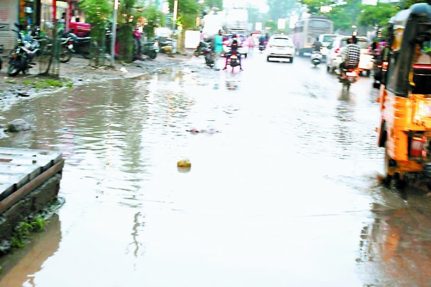 रीवा में पिछले तीन दिनों से रुक-रुककर हो रही बारिश, आगे भी बरसेंगे बदरा