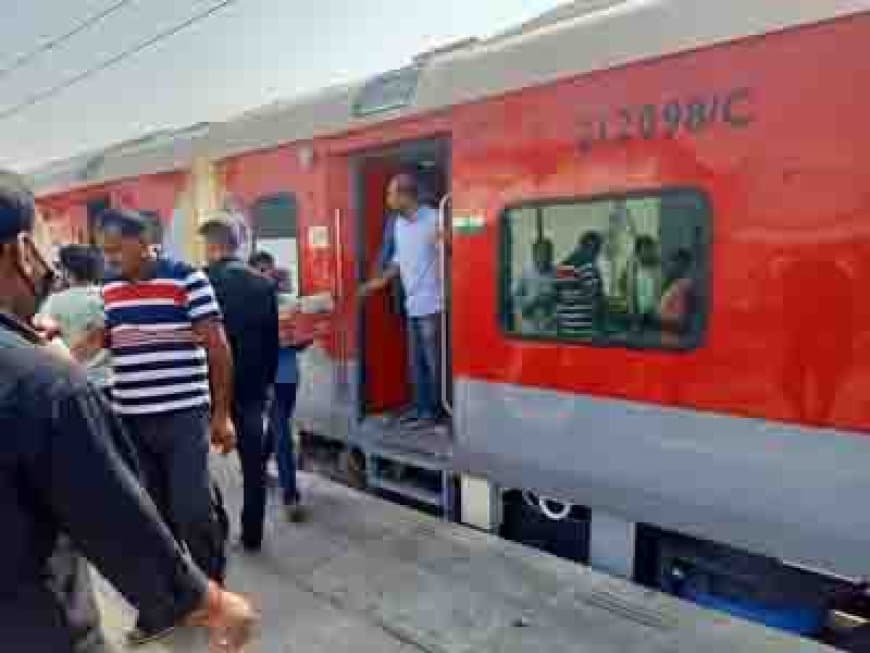 रेल यात्रा होगी महंगी...अब मेल-एक्सप्रेस में 1 और एसी में 2 पैसे प्रति किमी वसूलेगा रेलवे 