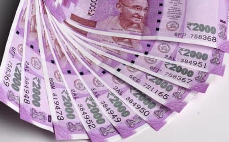 2000 के 6,099 करोड़ रुपये अब भी मार्केट में आरबीआई की रिपोर्ट में खुलासा