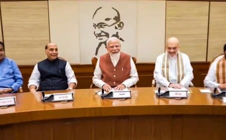 केंद्रीय कैबिनेट के बड़े फैसले: 'पीएम धन-धान्य कृषि योजना' मंजूर, ग्रीन एनर्जी में 7000 करोड़ का निवेश और शुभांशु शुक्ला की वापसी पर गर्व