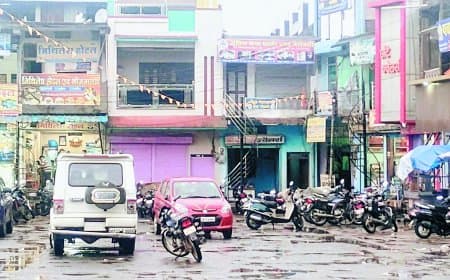 शहडोल में शासकीय जमीन पर अतिक्रमणकारियों का कब्जा बढ़ा, नगर परिषद की अनदेखी से कई क्षेत्रों में फैल रहा अराजक निर्माण