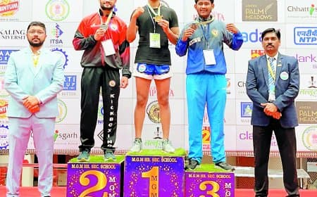 AKSU के आदित्य प्रताप ने 10 सेकंड में किया नॉकआउट, सीनियर नेशनल किक बॉक्सिंग में गोल्ड जीतकर अबू धाबी वर्ल्ड चैंपियनशिप के लिए हुए चयनित