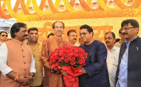 उद्धव को बधाई देने 13 साल बाद राज ठाकरे पहुंचे ‘मातोश्री’