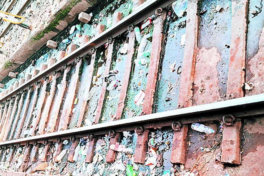 यात्री ने किया ट्वीट तो सफाई ठेकेदार पर लगा जुर्माना