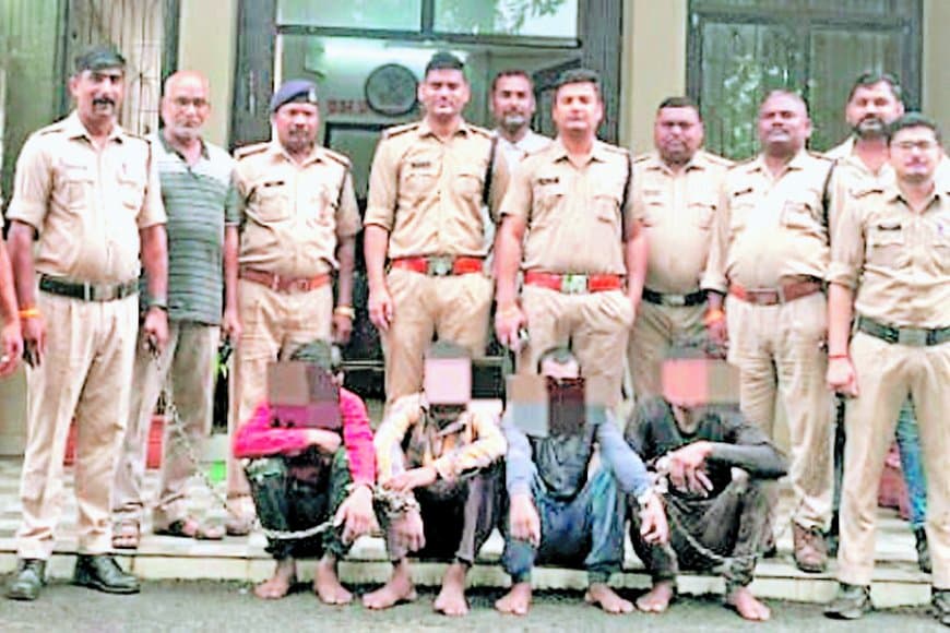 गोंड गैंग सेंध लगाकर कर रहा था चोरी, 4 बदमाश गिरफ्तार