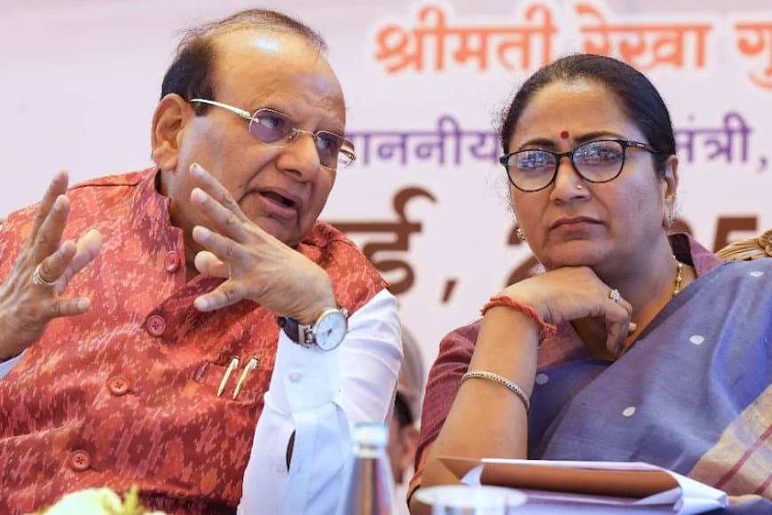 रेखा भावनाओं को समझो! दिल्ली का मध्यम वर्ग बर्बाद हो जाएगा