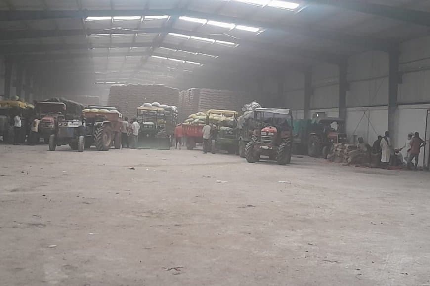 कलेक्टर ने अधिकारियों को दिए उपार्जन केंद्रो के निरीक्षण के निर्देश