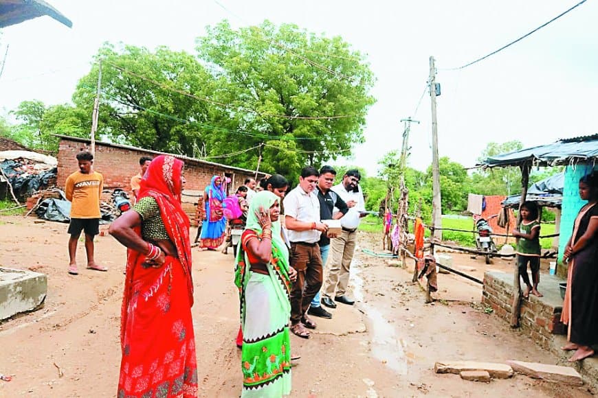 गुडुहरु गांव में पीने का पानी बना बीमारी की जड़, लैब रिपोर्ट में दो हैंडपंपों के सैंपल फेल