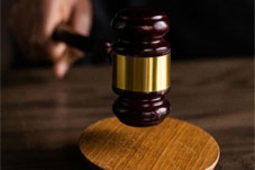 ट्रंप पर टिप्पणी मामले में जर्मन कॉमेडियन बरी, जज बोलीं- यह एक व्यंग्य था