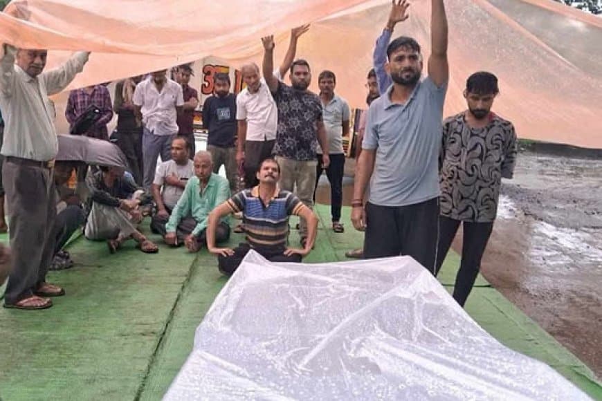 जानिए.. मानवीय संवेदनाओं को झकझोरती तस्वीरें  कहां से आईं..सफाई क्यों दे रहे मंत्रीजी