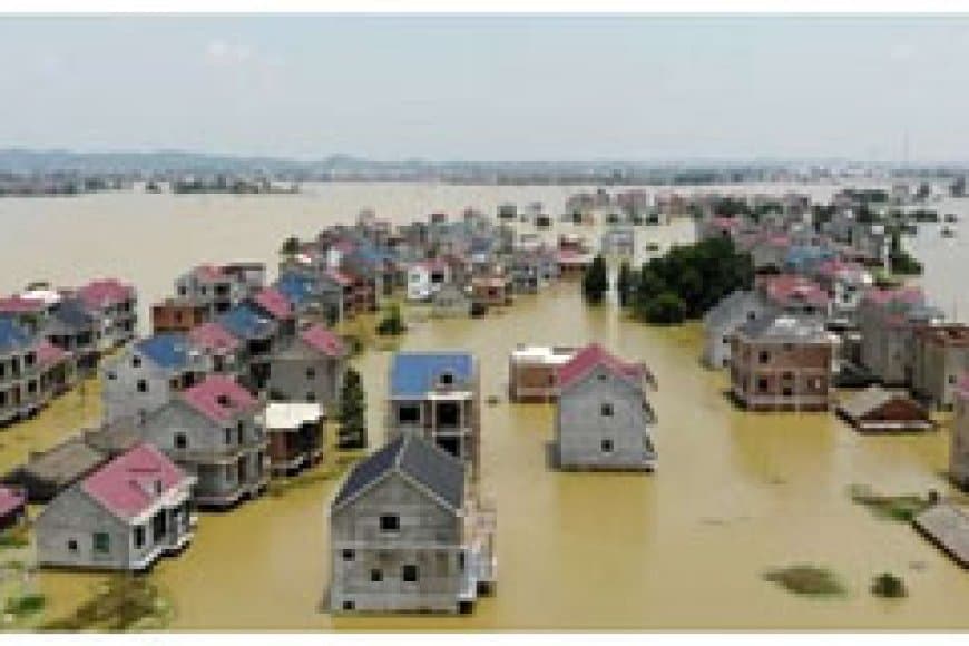 बीजिंग में भारी बारिश, अब तक 30 की मौत