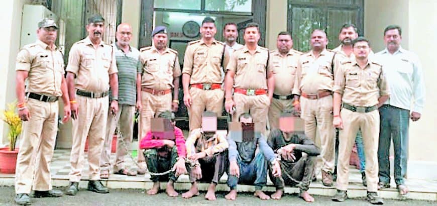 गोंड गैंग सेंध लगाकर कर रहा था चोरी, 4 बदमाश गिरफ्तार