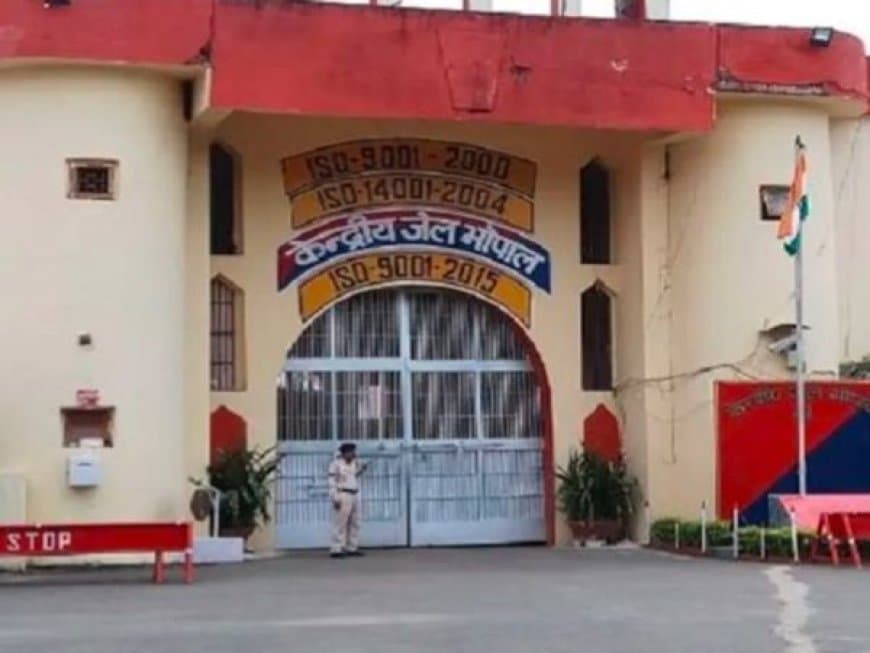 महिला बंदियों ने सीखा संवाद, संवेदना और सपनों को संवारने का हुनर