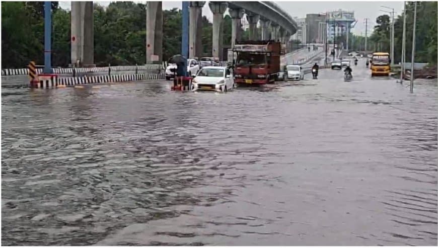 भोपाल में मूसलाधार बारिश: जनजीवन अस्त-व्यस्त, स्कूल बंद; तालाबों का जलस्तर बढ़ा