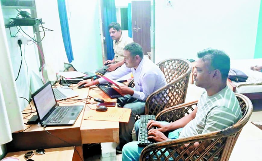 उमरिया के इंदवार हल्का पटवारी भूपेन्द्र सोनी 7 हजार की रिश्वत लेते रंगे हाथ पकड़े गए: लोकायुक्त की 15 दिनों में चौथी बड़ी कार्रवाई