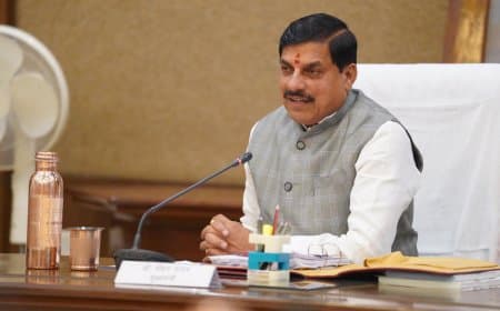 भोपाल में सीएम... 28 जिलों में मंत्री... 24 जिलों में कलेक्टर फहराएंगे तिरंगा