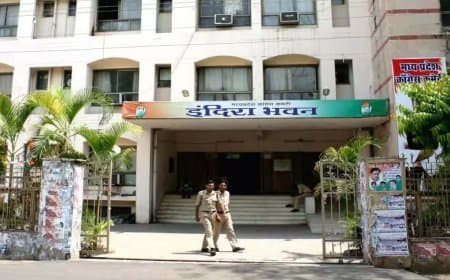 मध्यप्रदेश कांग्रेस में कलह... पार्टी नेताओं में मची भगदड़