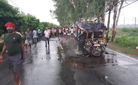 पटना में ट्रक-ऑटो की टक्कर...  आठ लोगों की मौत