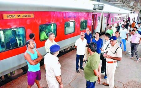 जंक्शन की चकाचक हकीकत: साहबों के निरीक्षण में चमकता प्लेटफॉर्म, बाकी दिनों में ध्वस्त व्यवस्थाएं