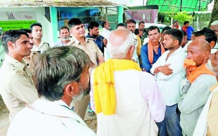 झोलाछाप डॉक्टर के गलत इलाज से महिला की मौत, दो बच्चे हुए अनाथ – ग्रामीणों का हंगामा