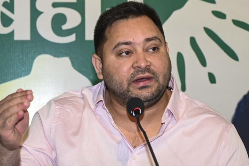 तेजस्वी यादव के तमाम दावों की पटना कलेक्टर ने खोली पोल 