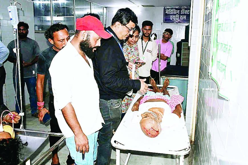 रीवा: संजय गांधी अस्पताल में भर्ती 72 वर्षीय बुजुर्ग ने तीसरी मंजिल से कूदकर दी जान, जालियां अधूरी और डॉक्टरों की लापरवाही पर उठे सवाल