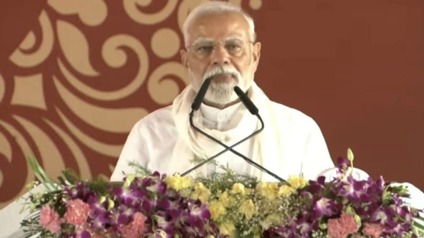 काशी के मेरे मालिकों .... ऑपरेशन सिंदूर की सफलता बाबा विश्वनाथ को समर्पित 