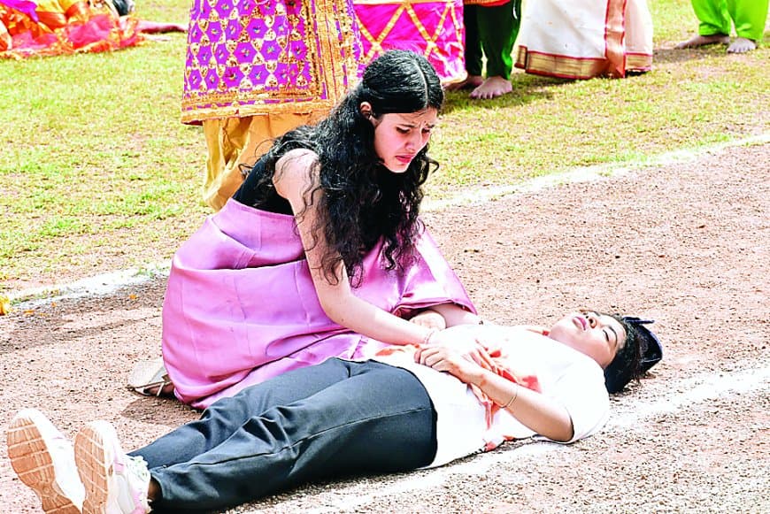 सतना में 79वां स्वतंत्रता दिवस धूमधाम से मनाया गया: कलेक्टर डॉ. सतीश कुमार एस ने ध्वजारोहण कर परेड की सलामी ली, विकास योजनाओं का खाका पेश किया और शहीद परिजनों व उत्कृष्ट कर्मियों को किया सम्मानित