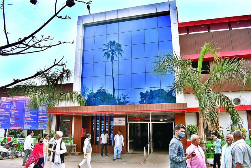 प्रशासकीय प्रभार से मुक्त होंगे विशेषज्ञ और पीजी चिकित्सक: स्वास्थ्य आयुक्त तरुण राठी का आदेश, अब लेंगे केवल क्लीनिकल कार्य, सीएमएचओ और सिविल सर्जन को पत्र जारी