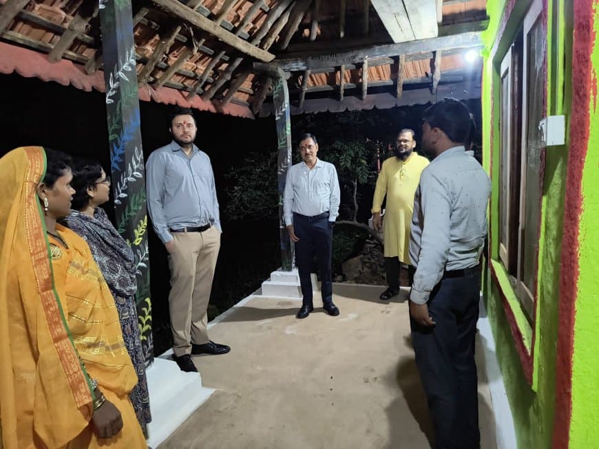 जिले के 12 गांवों को पर्यटन ग्राम के रूप में चयनित किया गया है।