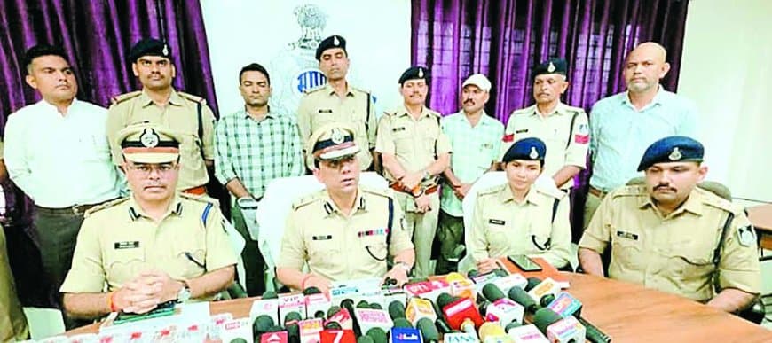 रीवा में कोहराम मचाने वाले बाइकर्स गैंग का पर्दाफाश — 5 बदमाश गिरफ्तार, 26 वारदातों का खुलासा