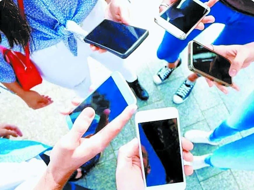 रामपुर नैकिन जनपद पंचायत में घोटालों की झड़ी — मोबाइल खरीदी के बाद अब 95 लाख का मोबाइल रिचार्ज घोटाला उजागर