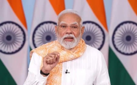 पीएम मोदी बोले- गालियां सिर्फ मेरी मां का नहीं, हर मां, बहन और बेटी का अपमान 