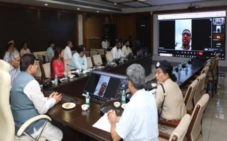 अलर्ट रहें, वर्षा के चलते सावधानी रखकर अतिरिक्त व्यवस्थाएं रखें : मुख्यमंत्री डॉ. यादव