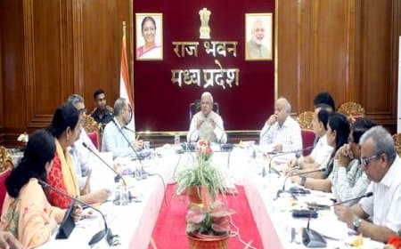 हाट बाजारों में सिकल सेल और टीबी की स्क्रीनिंग: राज्यपाल श्री पटेल