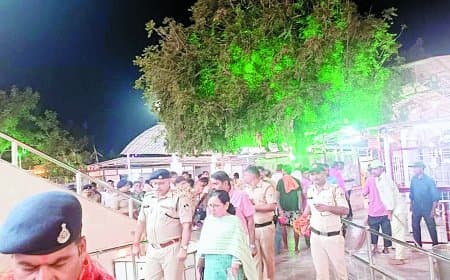 शारदेय नवरात्र मेला: मैहर में तैनात 600 पुलिस कर्मी, ड्रोन–सीसीटीवी से निगरानी, रेलवे ने लंबी दूरी की ट्रेनों का ठहराव दिया लेकिन मेला स्पेशल ट्रेन नहीं