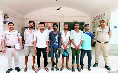 सतना पुलिस की बड़ी कार्रवाई: 6 स्थायी वारंटी और एक जिला बदर आरोपी गिरफ्तार, निगरानीशुदा बदमाशों पर भी कसा शिकंजा